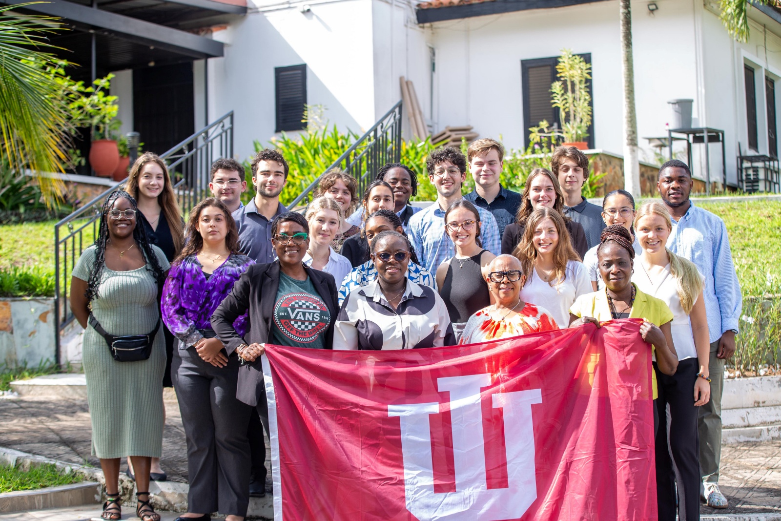 Vice-Chancellor Welcomes Indiana University Students to Discuss Language, Culture and Health